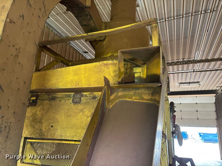 image for item DW7214 Wood shredder