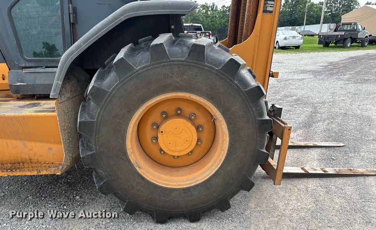 image for item DW7218 Case 586G forklift