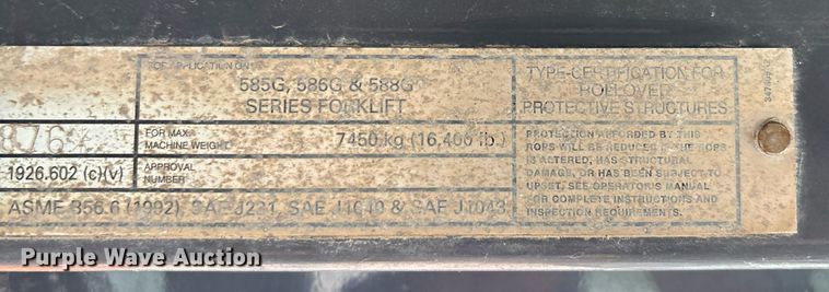 image for item DW7218 Case 586G forklift