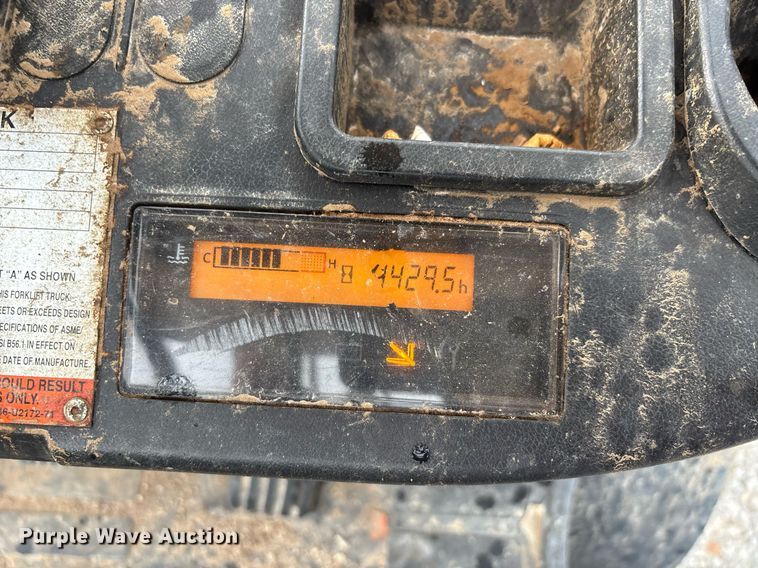 image for item DW7219 Toyota 8FGU25 forklift