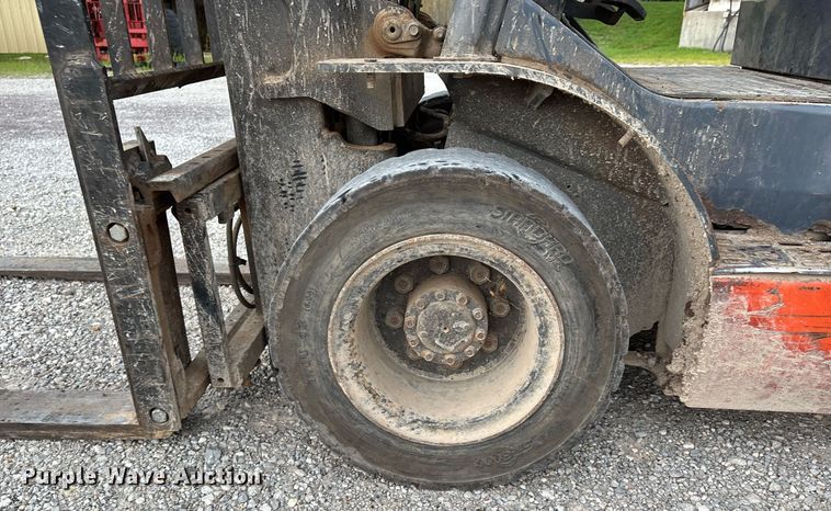 image for item DW7219 Toyota 8FGU25 forklift