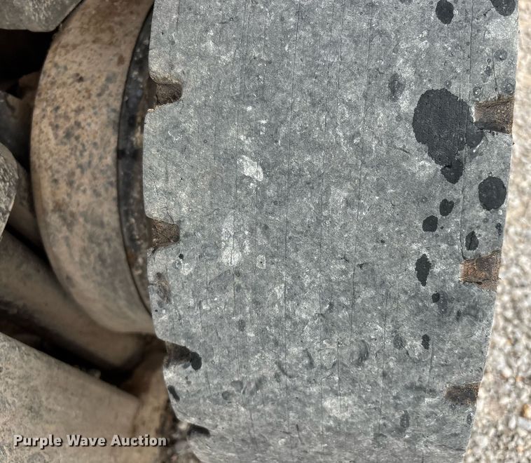 image for item DW7219 Toyota 8FGU25 forklift