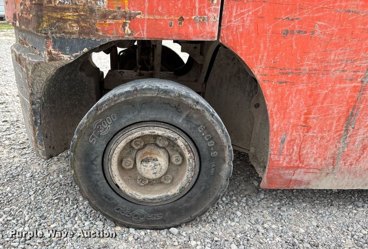 image for item DW7219 Toyota 8FGU25 forklift