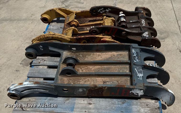 image for item DX5639 (3) excavator thumbs