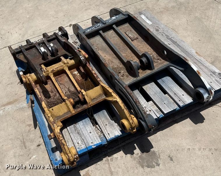 image for item DX5639 (3) excavator thumbs