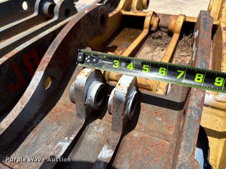 image for item DX5639 (3) excavator thumbs