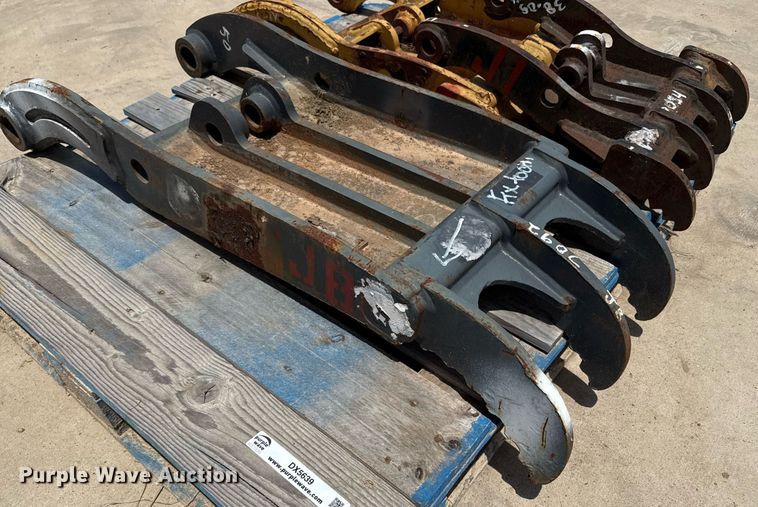 image for item DX5639 (3) excavator thumbs