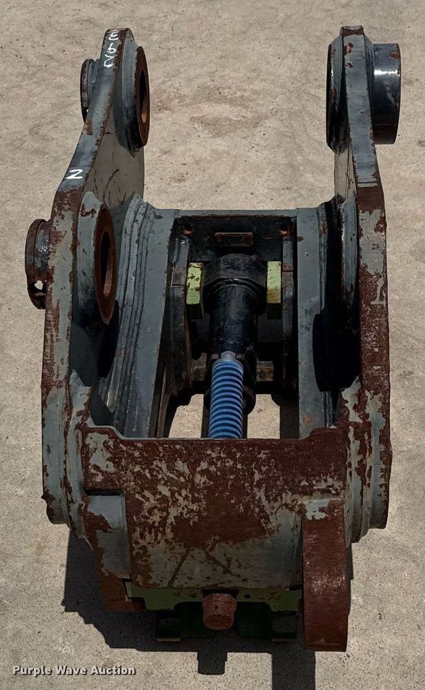 image for item DX5640 Geith quick coupler