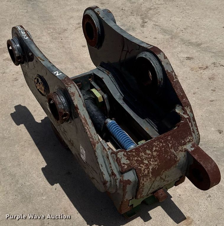 image for item DX5640 Geith quick coupler