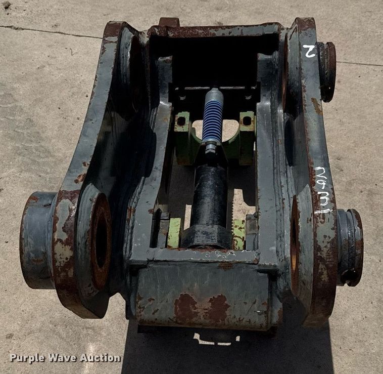 image for item DX5640 Geith quick coupler