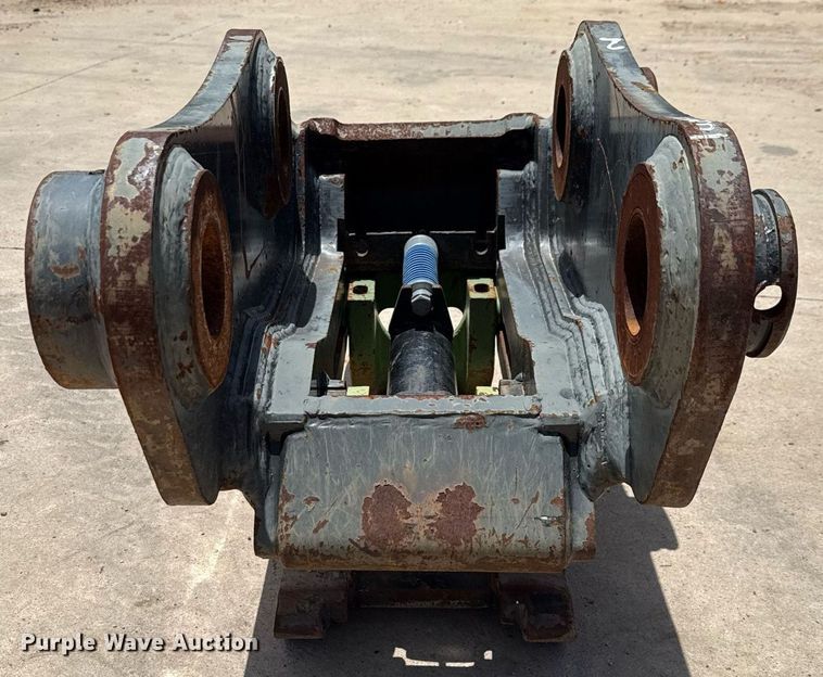 image for item DX5640 Geith quick coupler