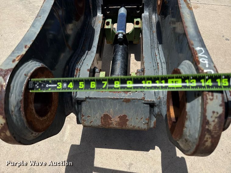 image for item DX5640 Geith quick coupler