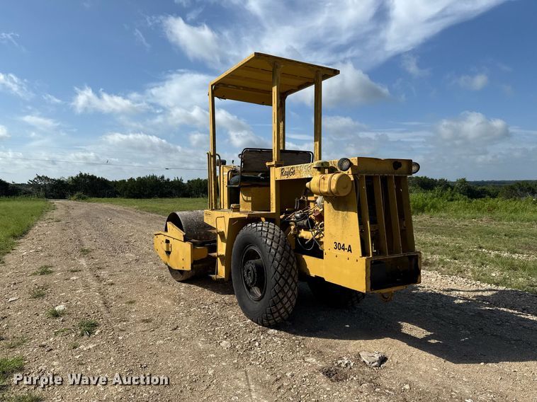 image for item DX5655 RayGo Rustler 304-A single drum roller