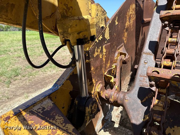 image for item DX5660 1978 Caterpillar 623B elevating scraper