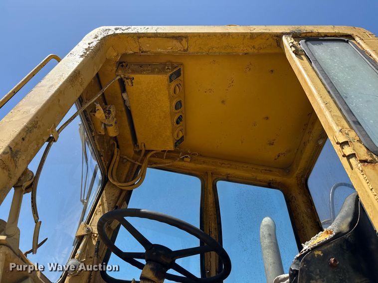 image for item DX5660 1978 Caterpillar 623B elevating scraper