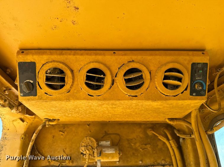image for item DX5660 1978 Caterpillar 623B elevating scraper