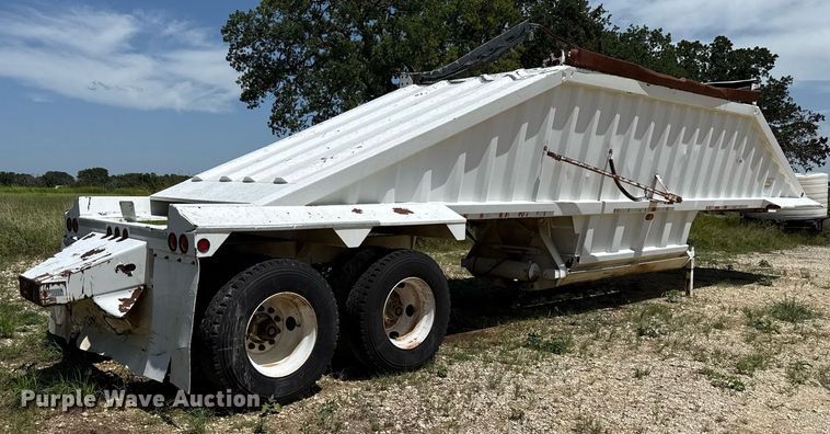 image for item DX5661 2005 CPS SBD-240 bottom dump trailer