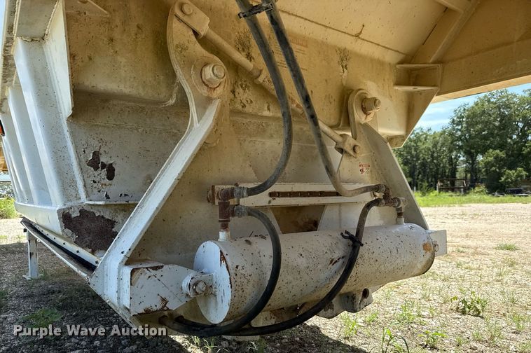 image for item DX5661 2005 CPS SBD-240 bottom dump trailer