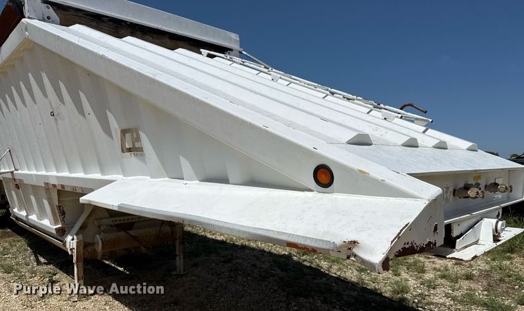 image for item DX5661 2005 CPS SBD-240 bottom dump trailer