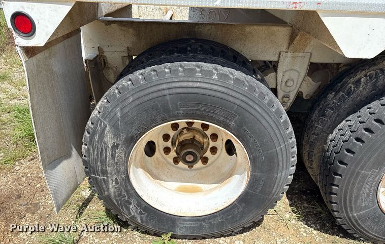 image for item DX5661 2005 CPS SBD-240 bottom dump trailer