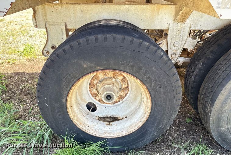 image for item DX5661 2005 CPS SBD-240 bottom dump trailer