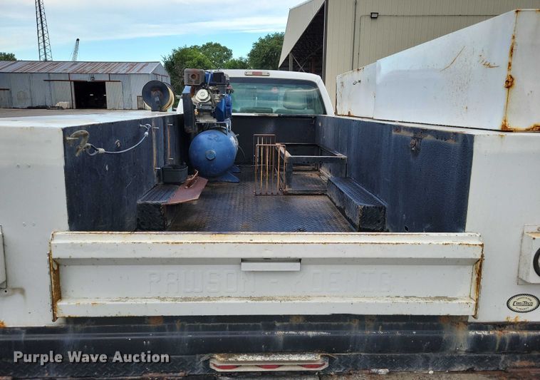 image for item DX7149 2014 Ford F550 utility / service truck