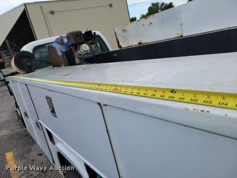 image for item DX7149 2014 Ford F550 utility / service truck