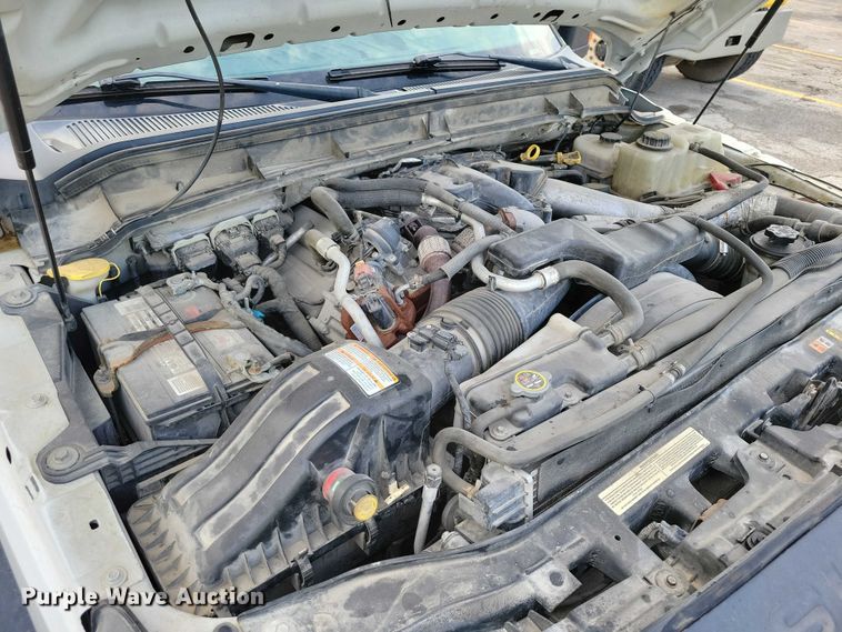 image for item DX7149 2014 Ford F550 utility / service truck