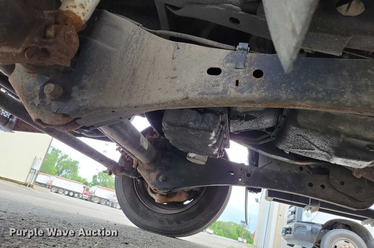 image for item DX7149 2014 Ford F550 utility / service truck