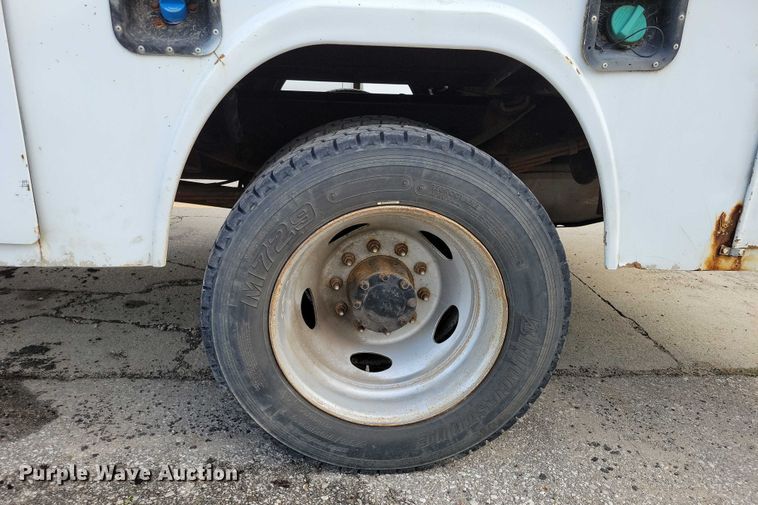 image for item DX7149 2014 Ford F550 utility / service truck