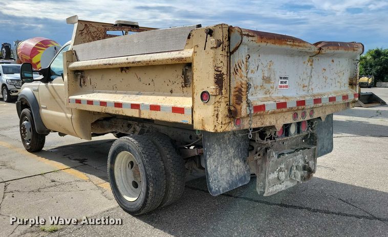 image for item DX7150 2005 Ford F550 dump truck