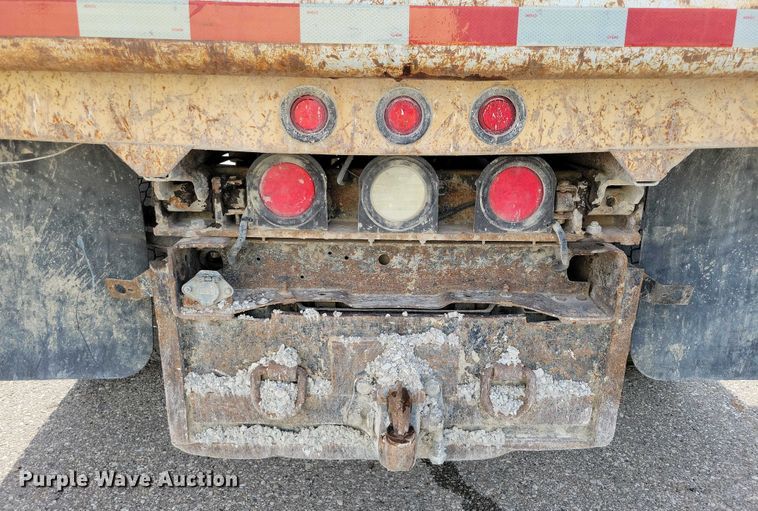 image for item DX7150 2005 Ford F550 dump truck
