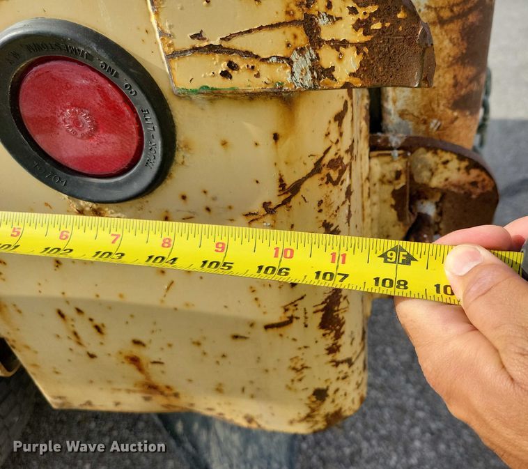 image for item DX7150 2005 Ford F550 dump truck