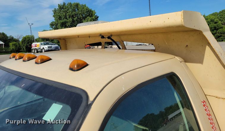 image for item DX7150 2005 Ford F550 dump truck