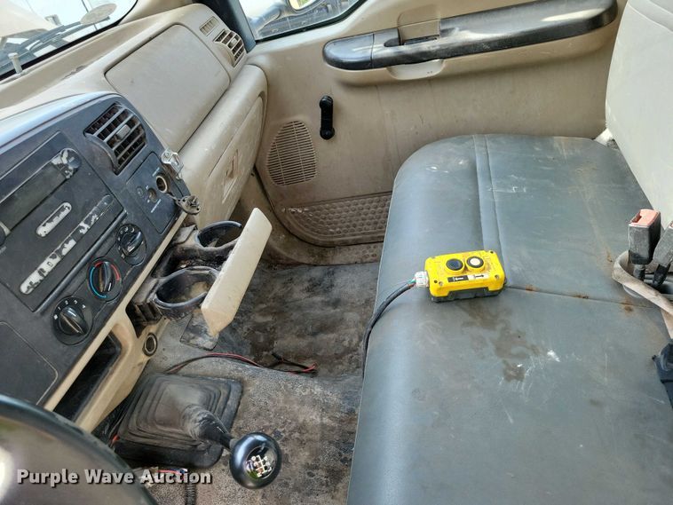 image for item DX7150 2005 Ford F550 dump truck