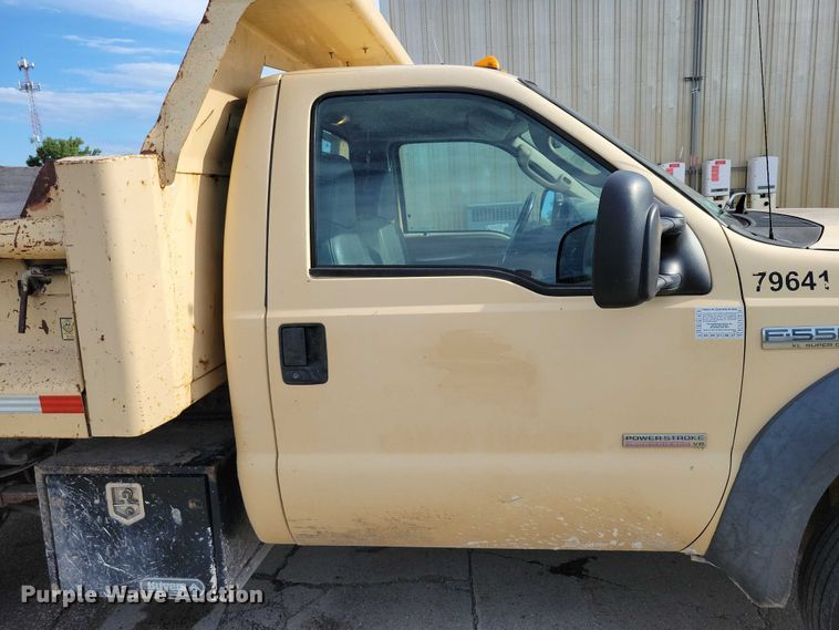 image for item DX7150 2005 Ford F550 dump truck