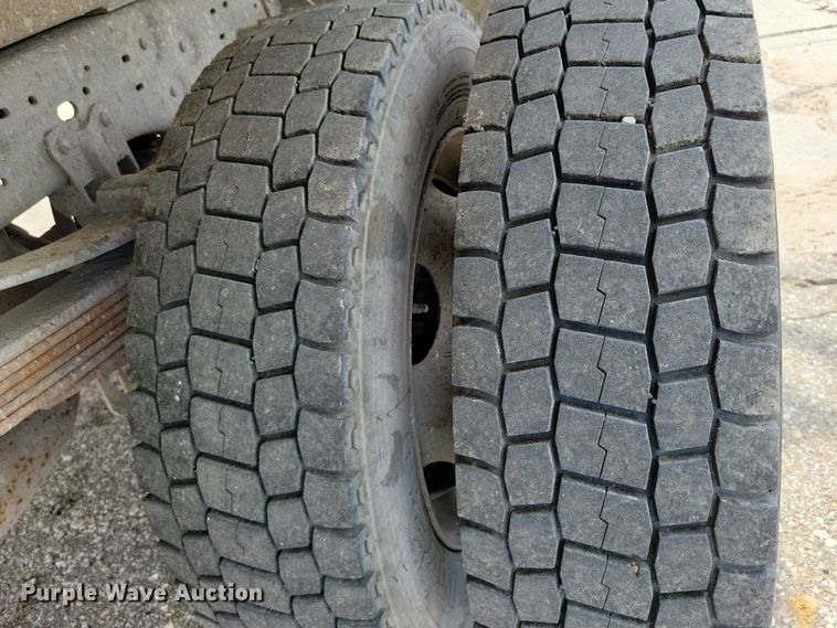 image for item DX7150 2005 Ford F550 dump truck