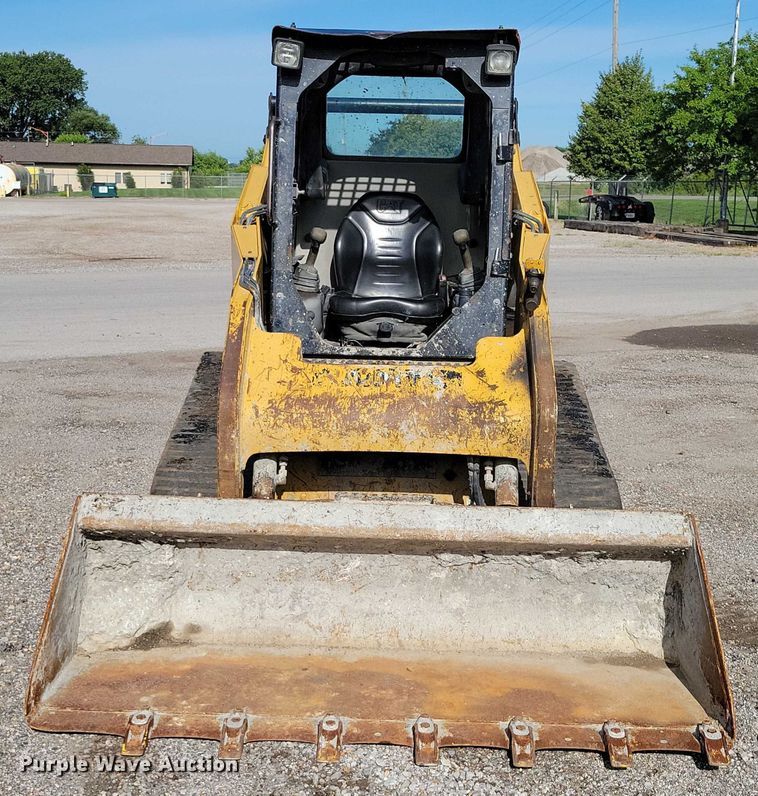 MINI CARGADOR SOBRE ORUGAS 2009 CATERPILLAR 257B2