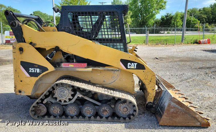 MINI CARGADOR SOBRE ORUGAS 2009 CATERPILLAR 257B2