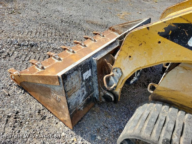 image for item DX7152 2009 Caterpillar 257B2 tracked skid steer loader