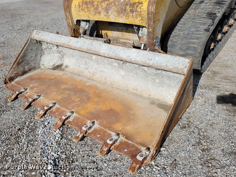 image for item DX7152 2009 Caterpillar 257B2 tracked skid steer loader