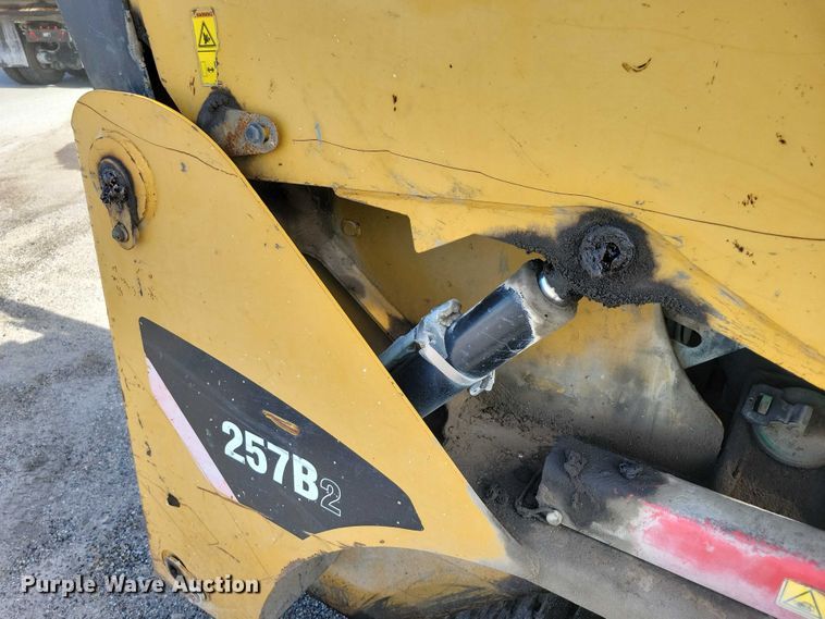 image for item DX7152 2009 Caterpillar 257B2 tracked skid steer loader
