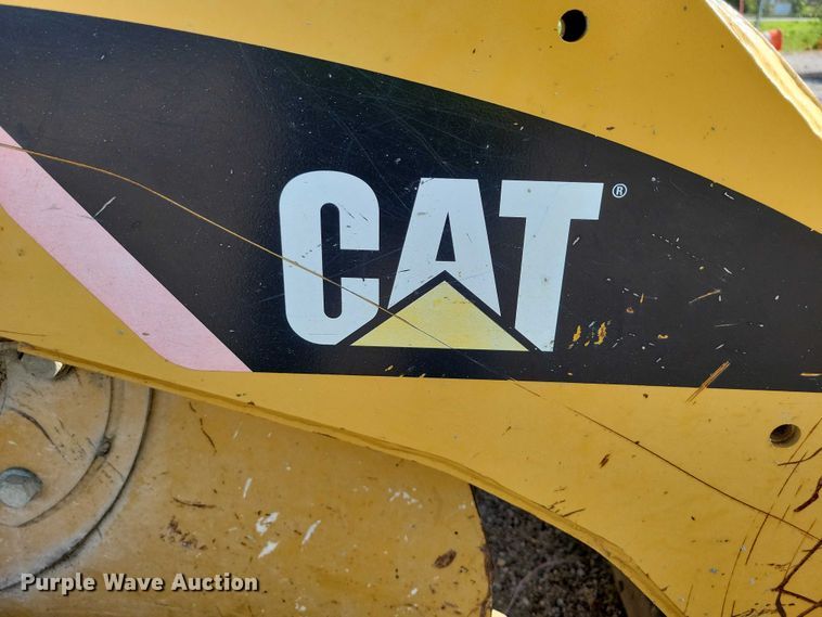 image for item DX7152 2009 Caterpillar 257B2 tracked skid steer loader