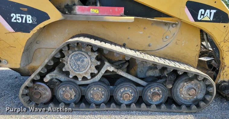 image for item DX7152 2009 Caterpillar 257B2 tracked skid steer loader