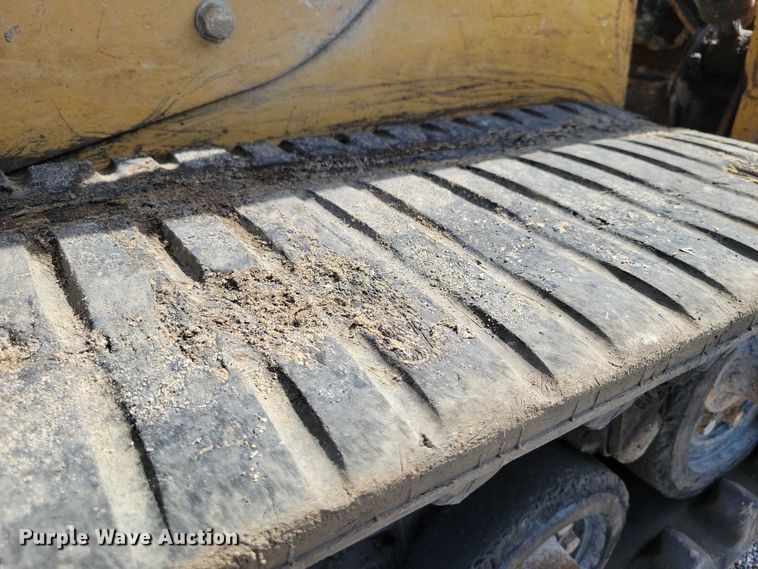 image for item DX7152 2009 Caterpillar 257B2 tracked skid steer loader