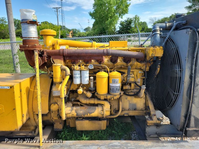 image for item DX7153 Caterpillar  D343 generator