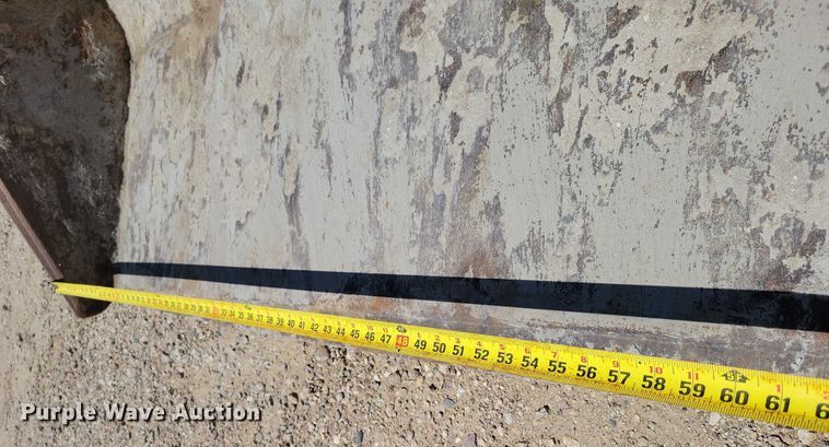 image for item DX7158 Case 465 skid steer loader