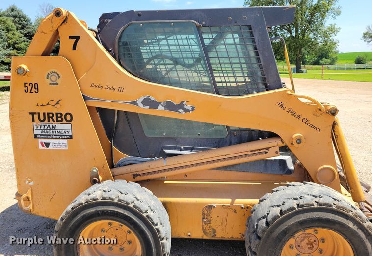 image for item DX7158 Case 465 skid steer loader