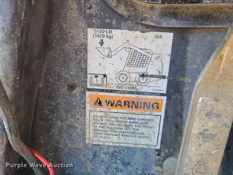 image for item DX7158 Case 465 skid steer loader