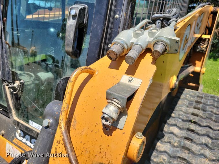 image for item DX7159 2018 Case TR310 tracked skid steer loader